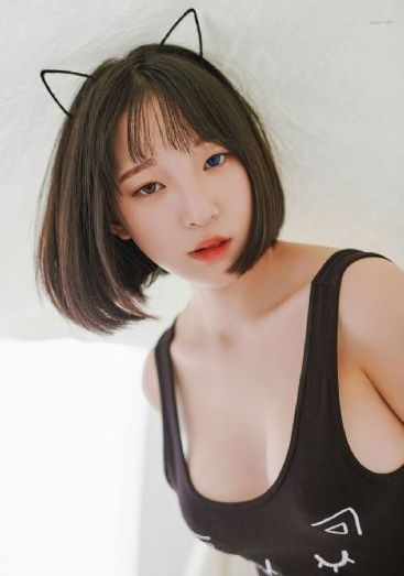 伦理年轻漂亮的岳4