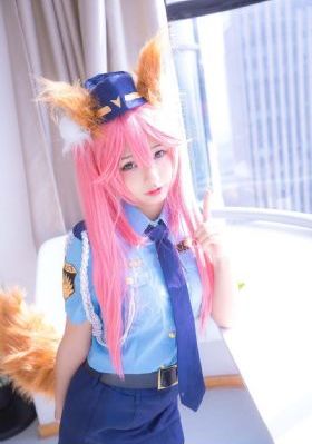 绣榻春